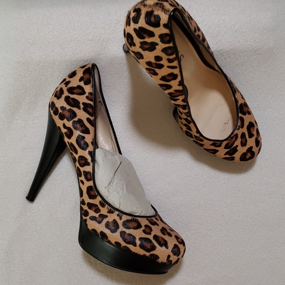 Guess sz 7 stiletto leopard calf skin BNWOB never - Picture 5 of 6